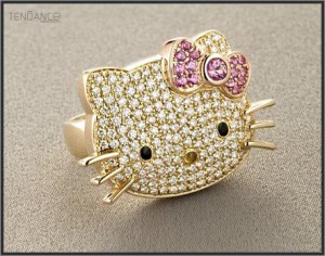 hello-kitty-diamonds-ring.jpg